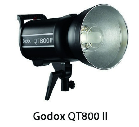 Đèn Flash studio Godox QT800II
