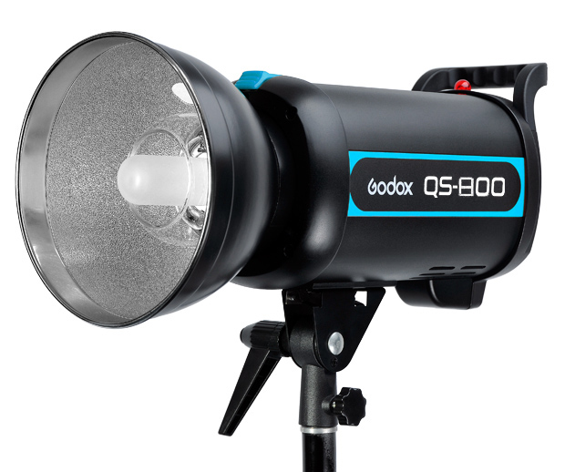 Đèn flash studio Godox QS800